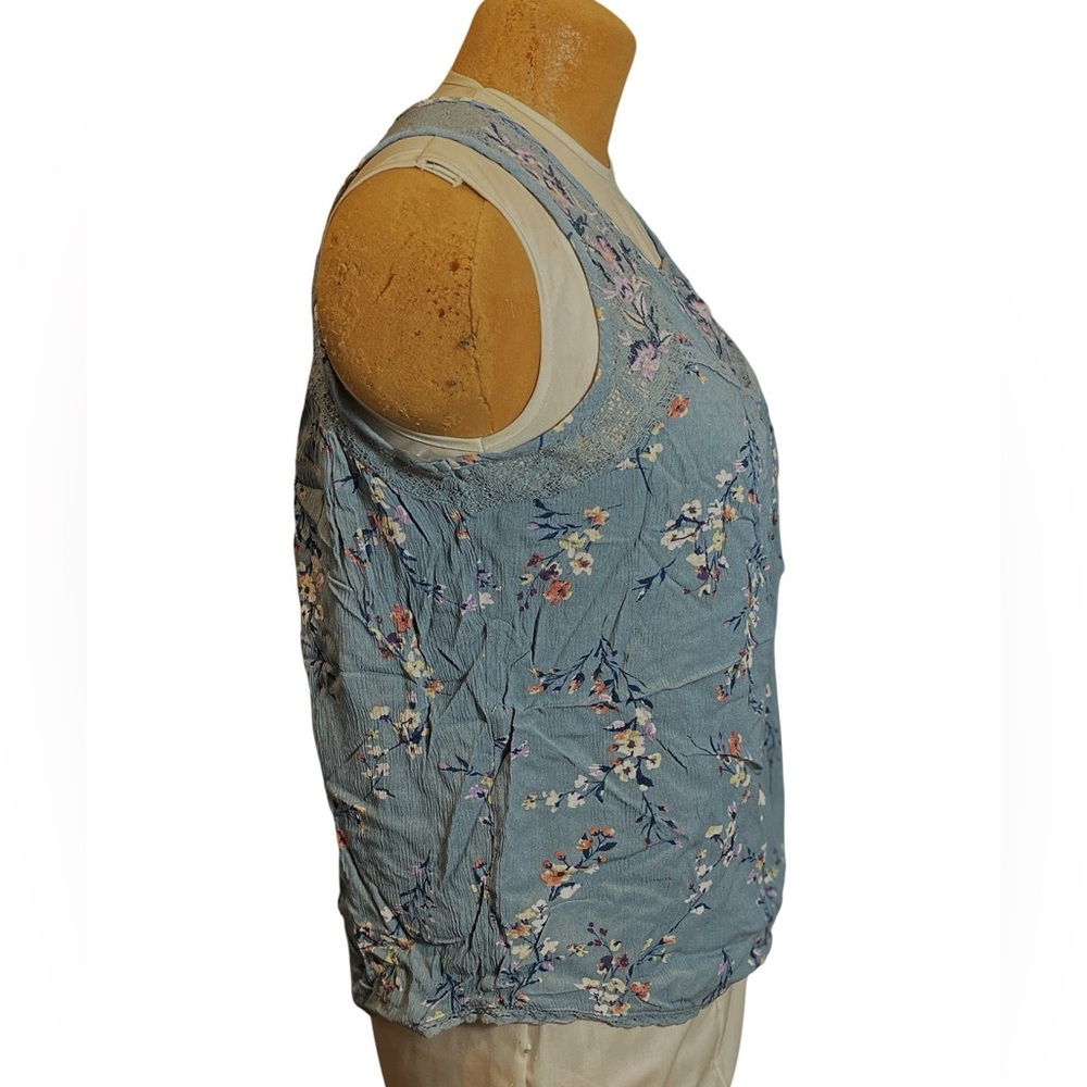 Floral Embroidered Blue Sleeveless Top Large L flowers lace boho pretty - Picture 3 of 6